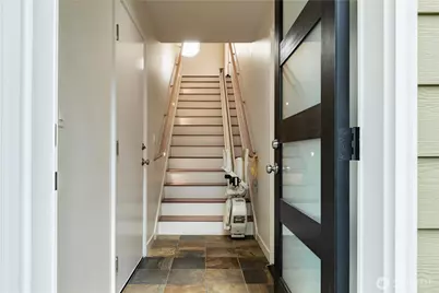 11633 NE 92nd St, Kirkland, WA 98033 - Photo 17
