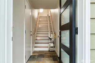 11633 NE 92nd St, Kirkland, WA 98033 - Photo 17