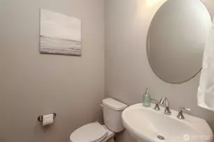 2707 179th Street E, Tacoma, WA 98445 - Photo 9