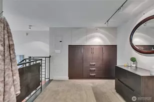 900 Lenora St, Seattle, WA 98121 - Photo 17