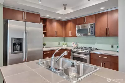 900 Lenora Street #W103, Seattle, WA 98121 - Photo 11