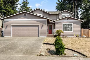 594 SW Regency Dr, Oak Harbor, WA 98277 - Photo 3