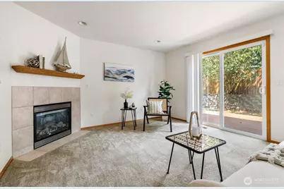594 SW Regency Drive, Oak Harbor, WA 98277 - Photo 15
