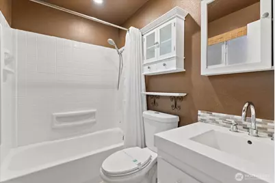 19329 142nd Place SE, Renton, WA 98058 - Photo 9