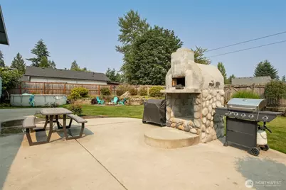 22605 115 Street Ct E, Bonney Lake, WA 98391 - Photo 23