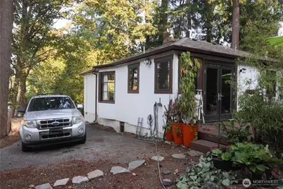 10747 56th Avenue S, Seattle, WA 98178 - Photo 1
