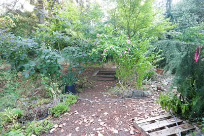 10747 56th Avenue S, Seattle, WA 98178 - Photo 21