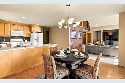 24117 SE 440th Street, Enumclaw, WA 98022 - Photo 13