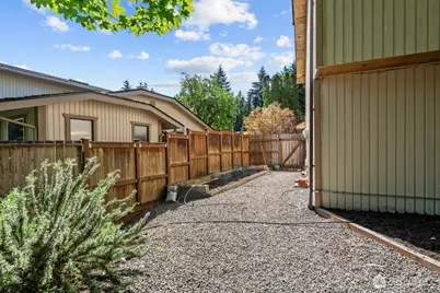 10429 34th Drive SE, Everett, WA 98208 - Photo 21
