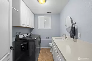 10429 34th Dr SE, Everett, WA 98208 - Photo 17