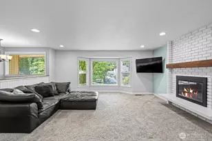 10429 34th Dr SE, Everett, WA 98208 - Photo 9