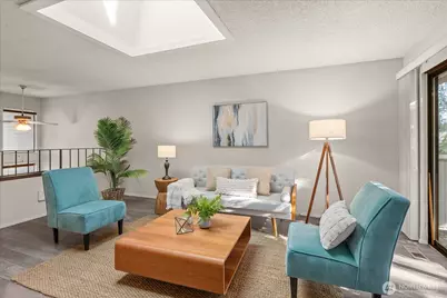 9916 NE 116th Street #202, Kirkland, WA 98034 - Photo 3