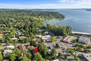 9916 NE 116th St, Kirkland, WA 98034 - Photo 33