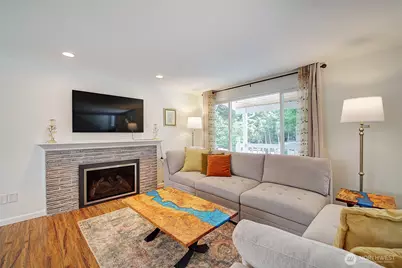 2527 200th Avenue SE, Sammamish, WA 98075 - Photo 5