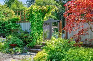 704 V St, Port Townsend, WA 98368 - Photo 3