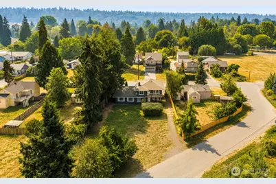11813 44th Place S, Tukwila, WA 98178 - Photo 1