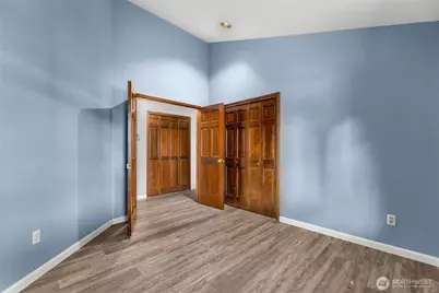 3902 Larchmont Avenue NE, Tacoma, WA 98422 - Photo 33