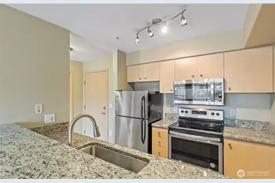 2818 Grand Ave #B502, Everett, WA 98201 - Photo 3