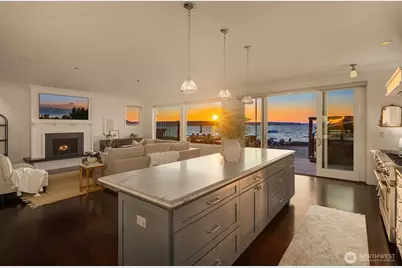 9 SW Three Tree Point Lane, Burien, WA 98166 - Photo 5