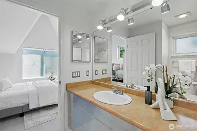 1551 Cherrylane Avenue S #1551, Seattle, WA 98144 - Photo 25