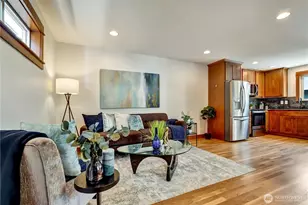4516 Dayton Ave N, Seattle, WA 98103 - Photo 9