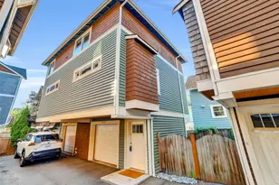 4516 Dayton Ave N, Seattle, WA 98103 - Photo 1