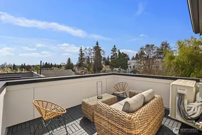 931 N 87th Street, Seattle, WA 98103 - Photo 29