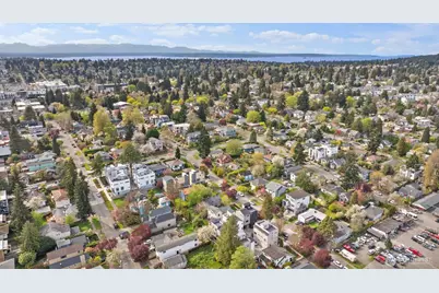 931 N 87th Street, Seattle, WA 98103 - Photo 39