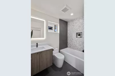 931 N 87th Street, Seattle, WA 98103 - Photo 23