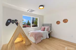 933 N 87th St, Seattle, WA 98103 - Photo 25
