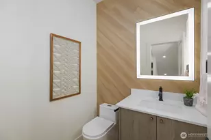 933 N 87th St, Seattle, WA 98103 - Photo 27