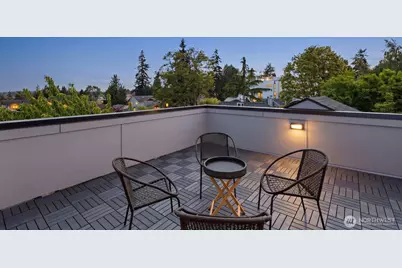 933 N 87th Street, Seattle, WA 98103 - Photo 29