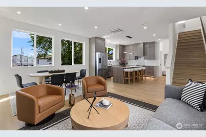 933 N 87th Street, Seattle, WA 98103 - Photo 11
