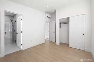 11744 Dayton Ave N, Seattle, WA 98133 - Photo 13