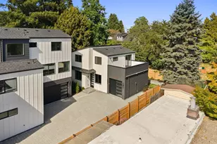 11744 Dayton Ave N, Seattle, WA 98133 - Photo 25