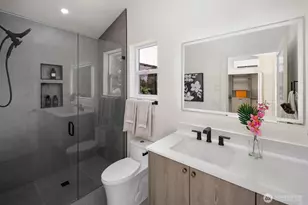 11746 Dayton Ave N, Seattle, WA 98133 - Photo 23
