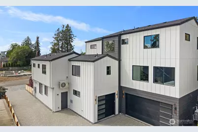 11746 Dayton Avenue N, Seattle, WA 98133 - Photo 35