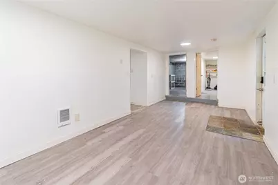4420 S 200th Street, Kent, WA 98032 - Photo 33