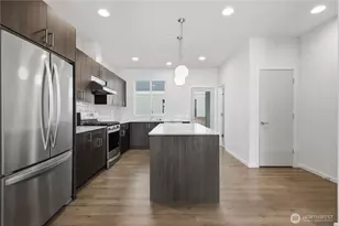 2328 N 185th, Shoreline, WA 98133 - Photo 3