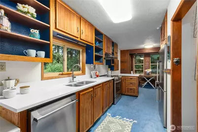 1350 SW Berry Lake Road, Port Orchard, WA 98367 - Photo 11