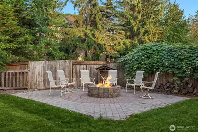 27706 Manion Way NE, Duvall, WA 98019 - Photo 25