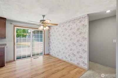 24325 16th Avenue S, Des Moines, WA 98198 - Photo 9