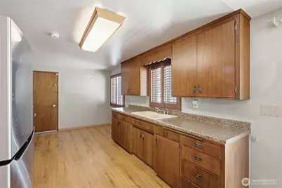 24325 16th Avenue S, Des Moines, WA 98198 - Photo 13