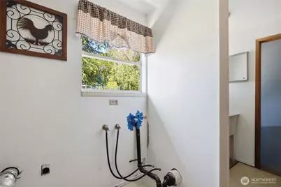 24325 16th Avenue S, Des Moines, WA 98198 - Photo 21