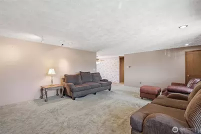 24325 16th Avenue S, Des Moines, WA 98198 - Photo 7