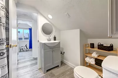 2327 Harrison Avenue, Everett, WA 98201 - Photo 21