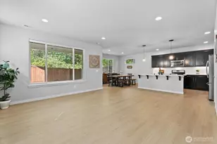 12101 172nd St Ct E, Puyallup, WA 98374 - Photo 5