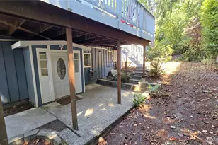 13709 SE 23rd St, Bellevue, WA 98005 - Photo 1
