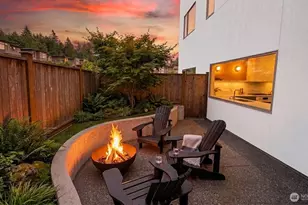 3820 NE 62nd St, Seattle, WA 98115 - Photo 9