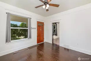 4406 6th Ave NW, Seattle, WA 98107 - Photo 3